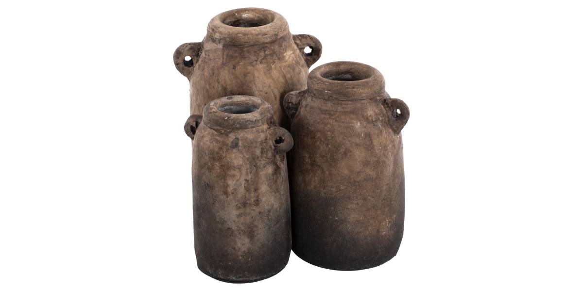 ΔΙΑΚΟΣΜΗΤΙΚΑ ΒΑΖΑ ΑΠΟ TERRACOTTA ΜΠΕΖ HM7712