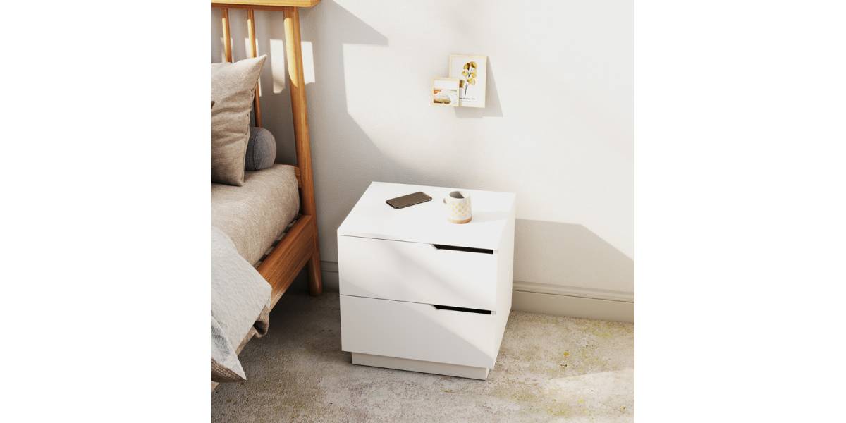 Κομοδίνο Verena pakoworld σε λευκή απόχρωση 48x40x48εκ